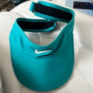 Nike Visor